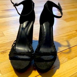 Forever 21 8.5 Thick Heels